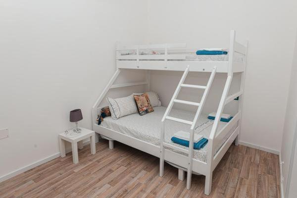 Nana Hostel Vlore Exterior photo